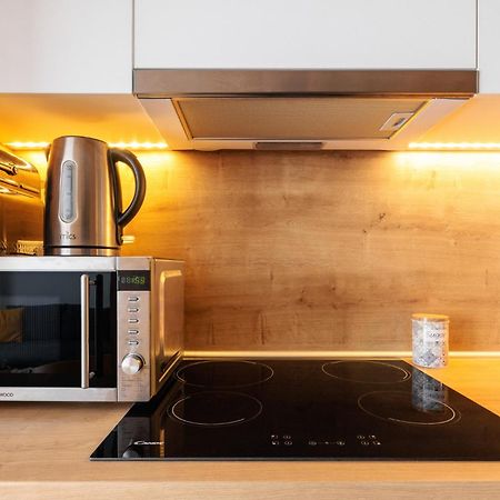Skg Urban Boutique Apartment Солун Екстериор снимка